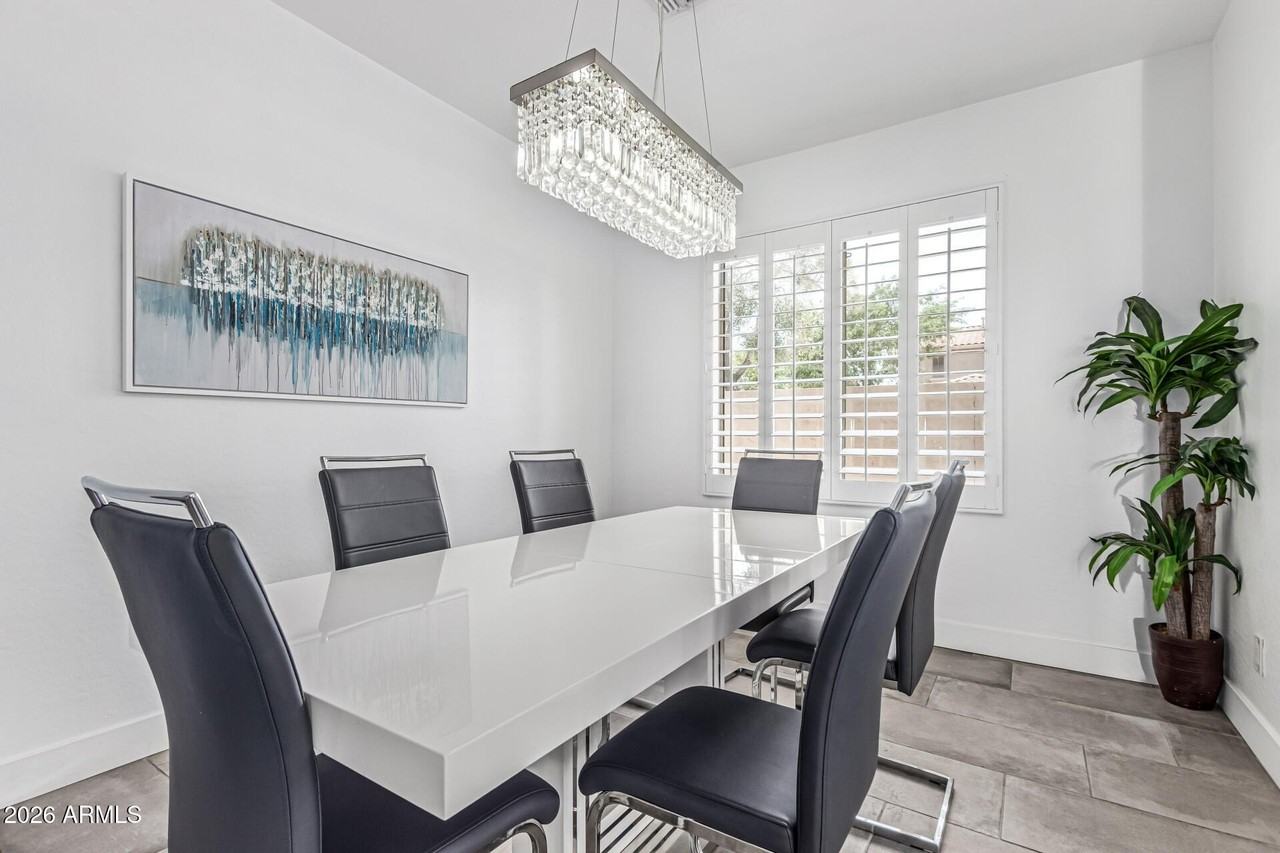 3777 E Vallejo Dr - Photo 7 of 30