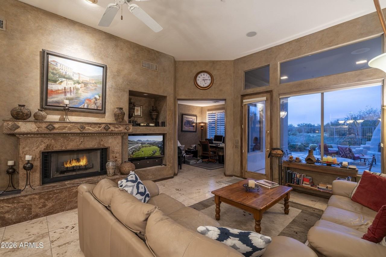 32746 N 71st St - Photo 3 of 32