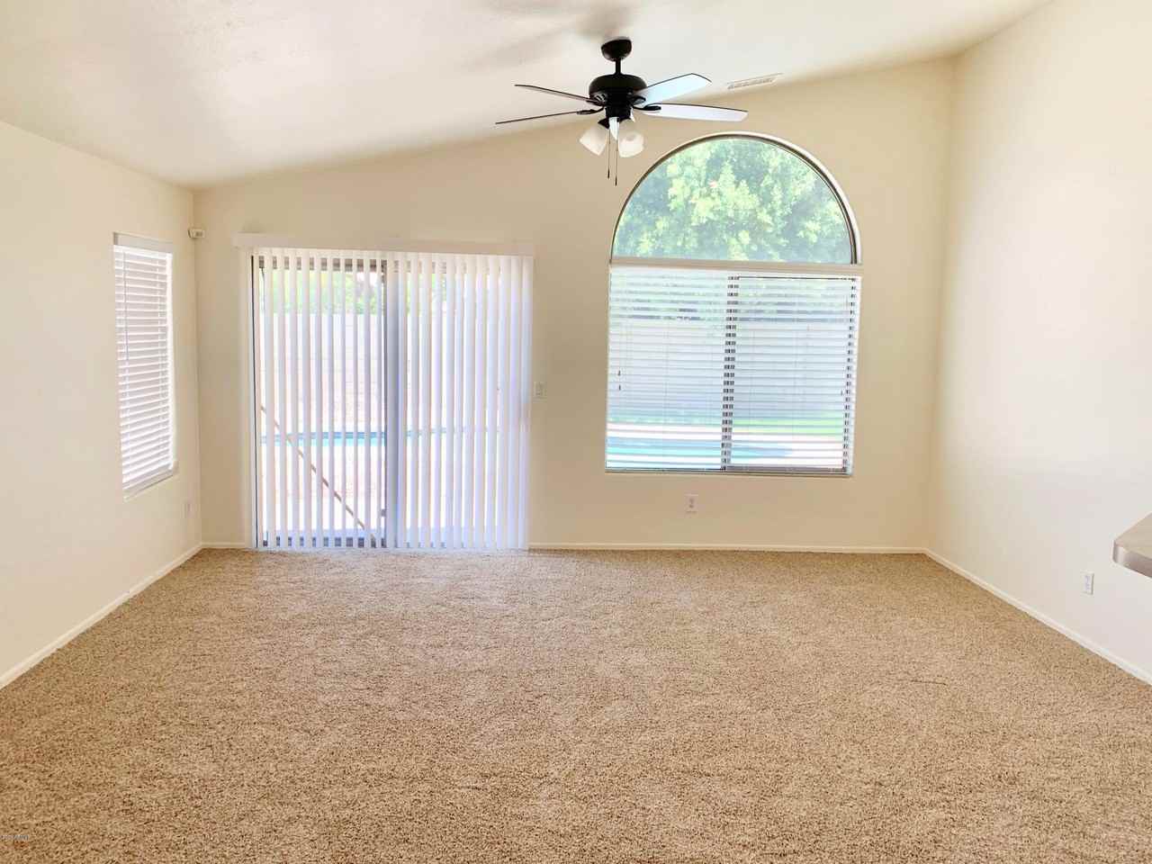 16423 N 39th St - Photo 6 of 23