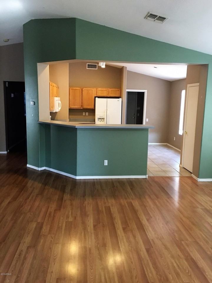 3119 N 130th Ln - Photo 6 of 17