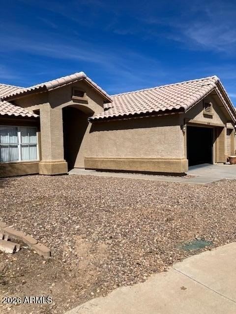 8008 W Rancho Dr - Photo 2 of 26