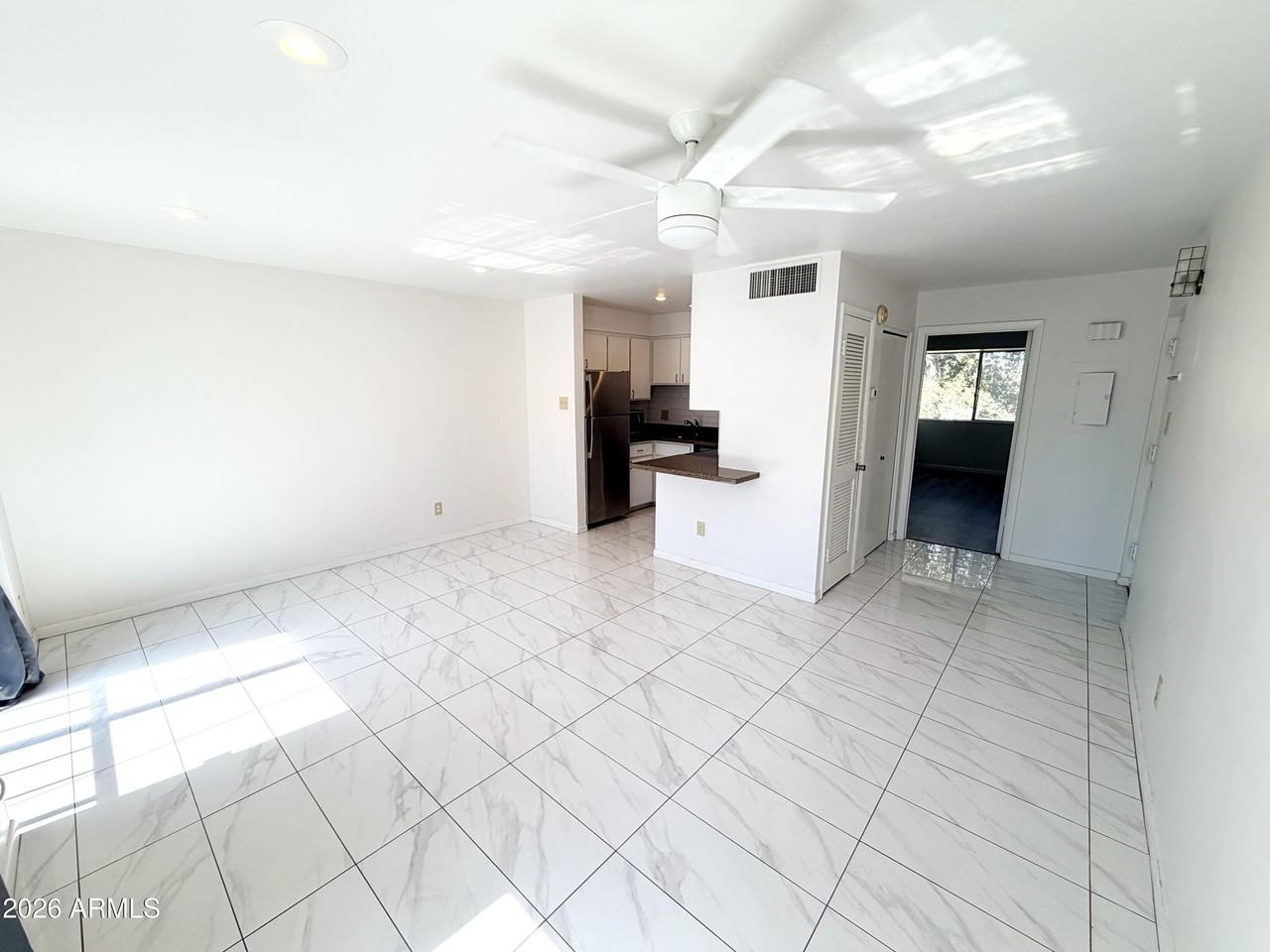 1016 E Osborn Rd Unit F - Photo 3 of 14