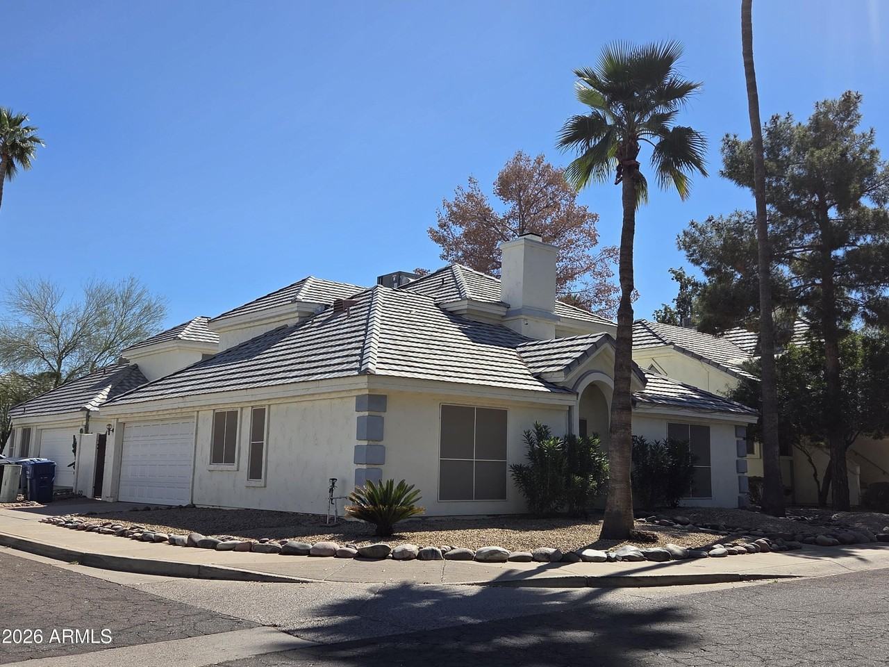 1141 N Sicily Dr - Photo 2 of 12