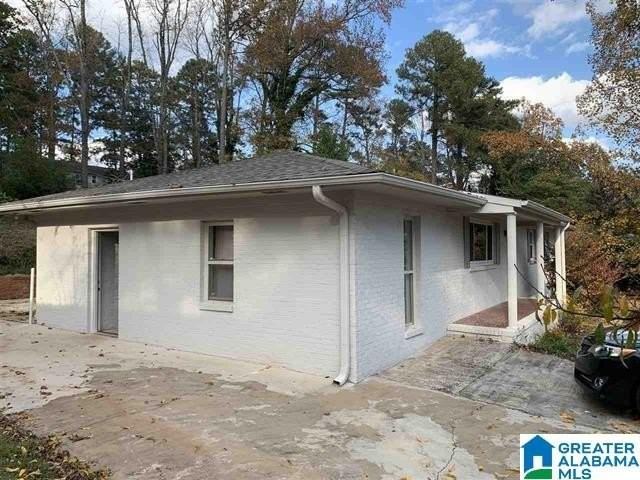 1932 Post Oak Rd - Photo 7 of 32