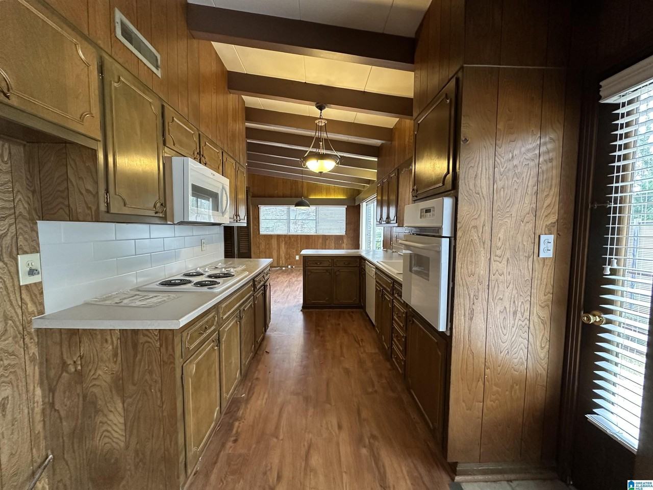 1834 Montclaire Ln #C - Photo 6 of 15