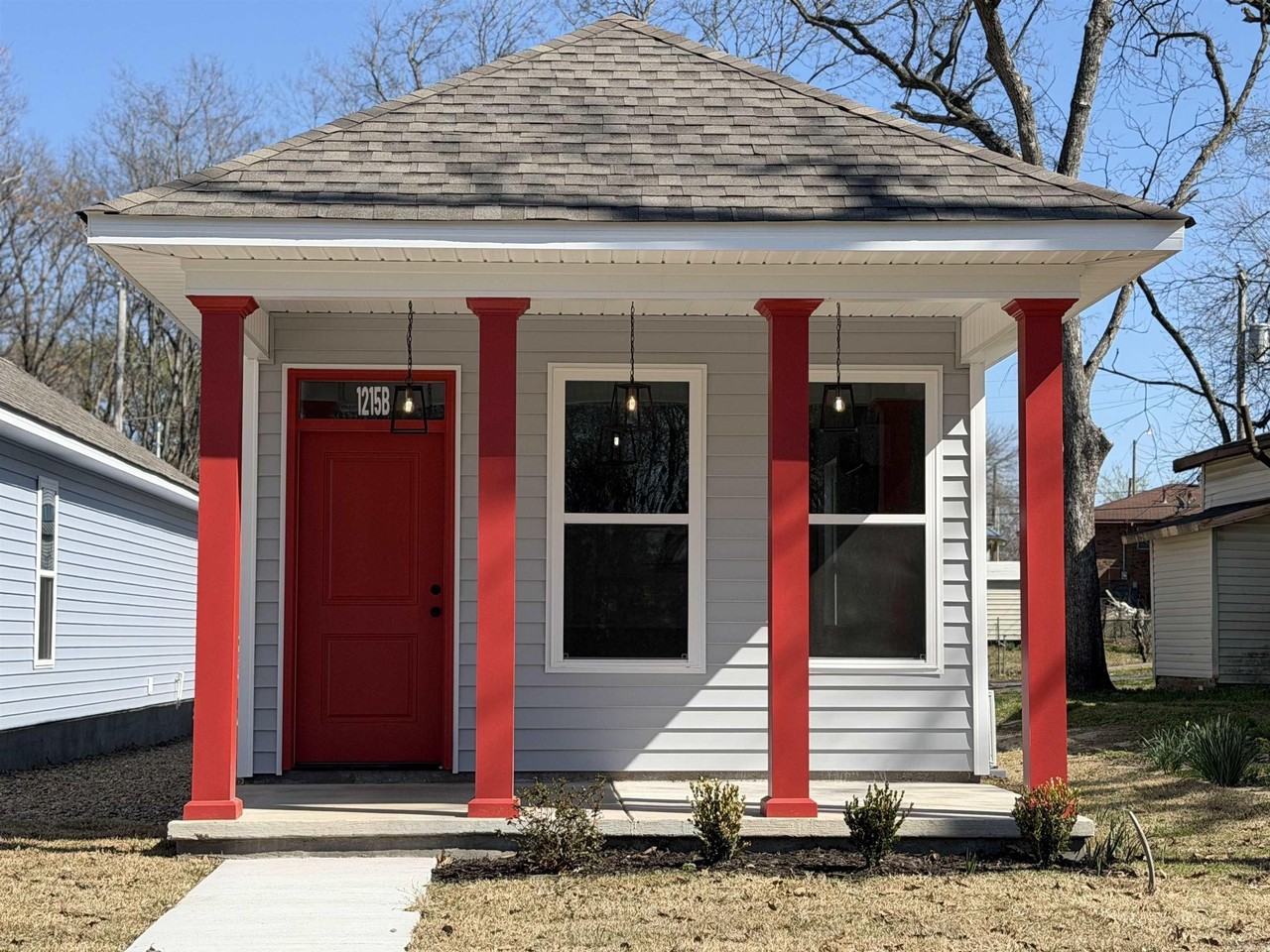 1215 College St - Photo 2 of 28