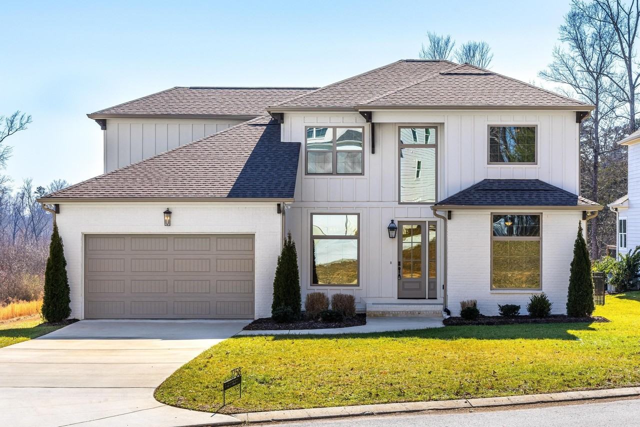 1758 River Breeze Dr - Photo 2 of 47