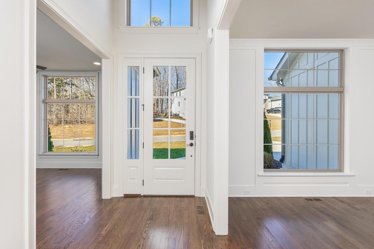 1758 River Breeze Dr - Photo 5 of 47