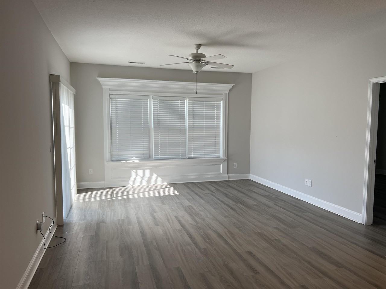 711 Hobonny Loop - Photo 5 of 18