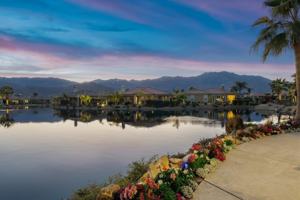 featured image of 3 Pyramid Lake Ct