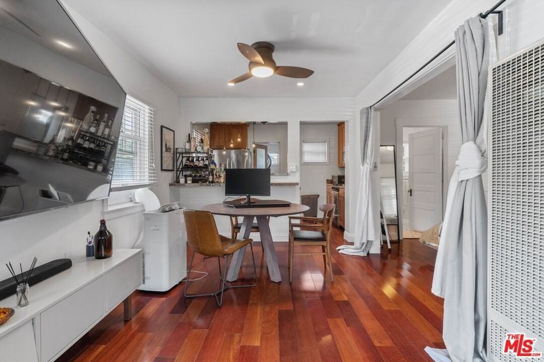 307 6th Ave - Photo 7 of 12