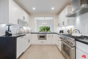 featured image of 1666 Michael Ln