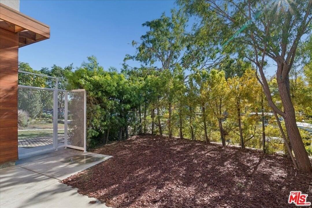 4238 Jasmine Ave - Photo 3 of 24