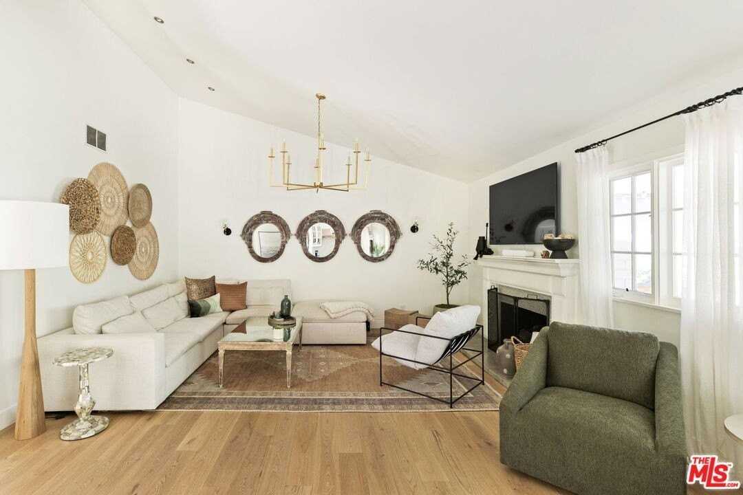 3206 Canyon Lake Dr - Photo 4 of 27