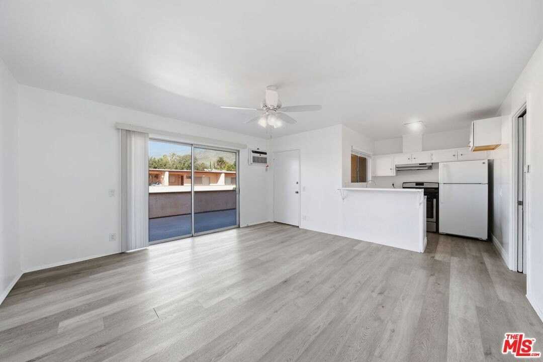 1293 N Garfield Ave Apt 34