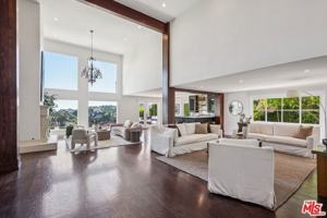 featured image of 2411 Mount Olympus Dr