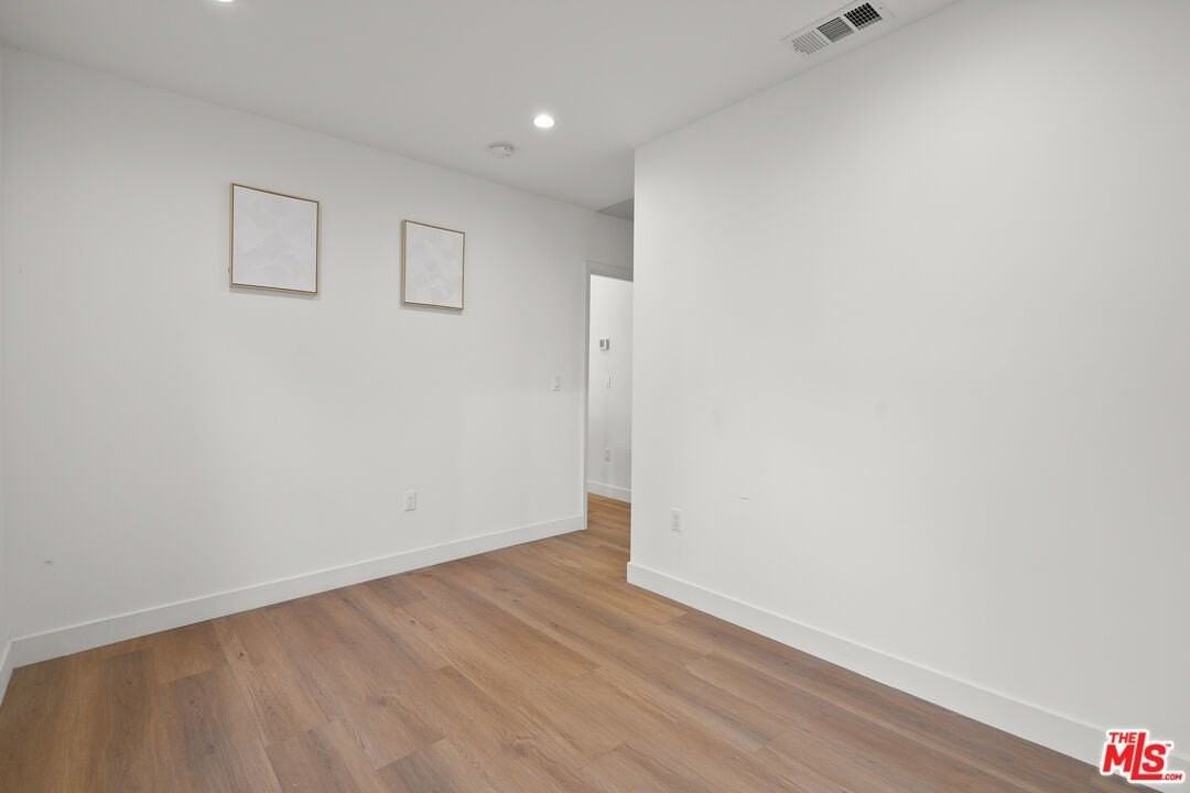 1333 N June St - Photo 7 of 14