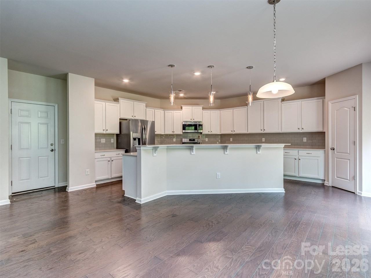 2118 Killian Creek Dr - Photo 5 of 31