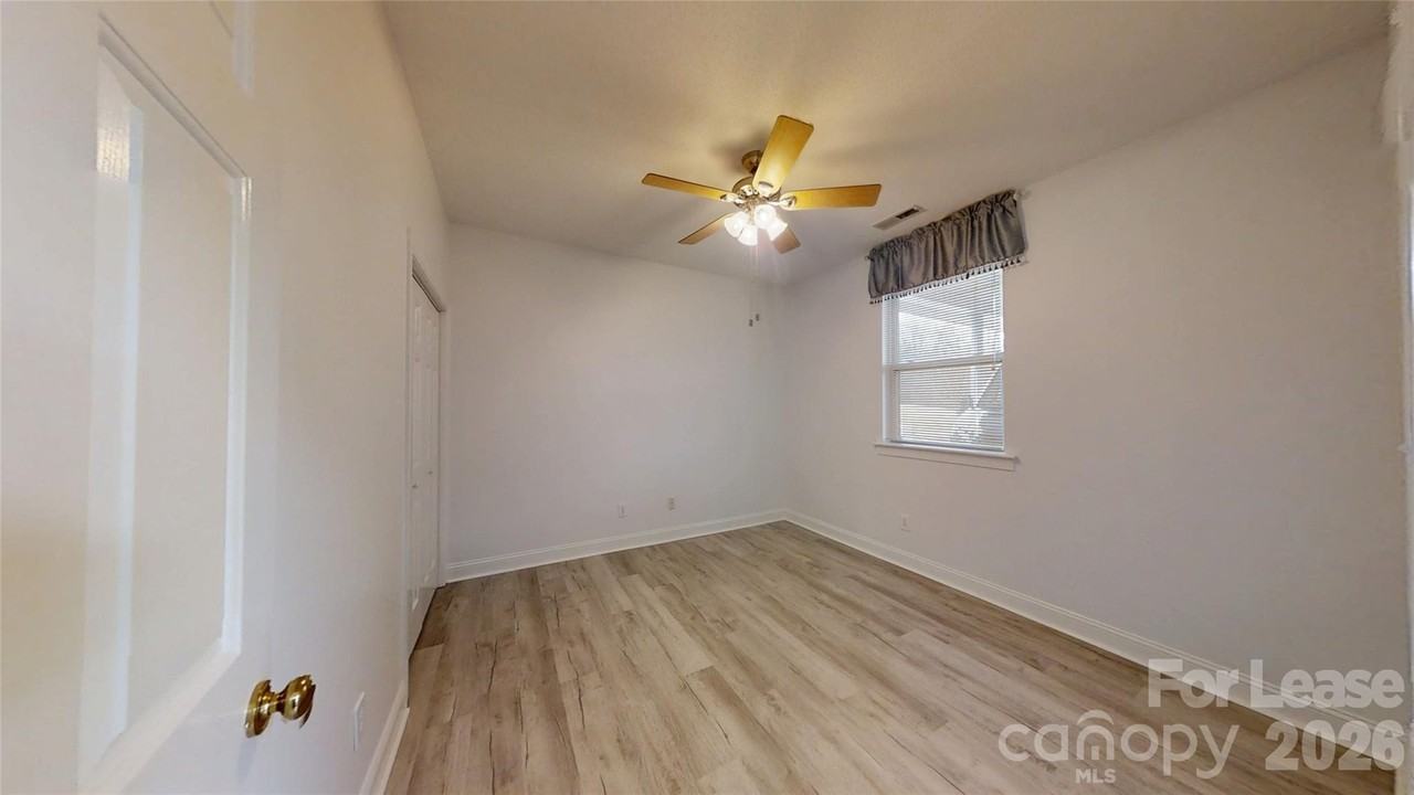 6299 Pansy Trl - Photo 2 of 33