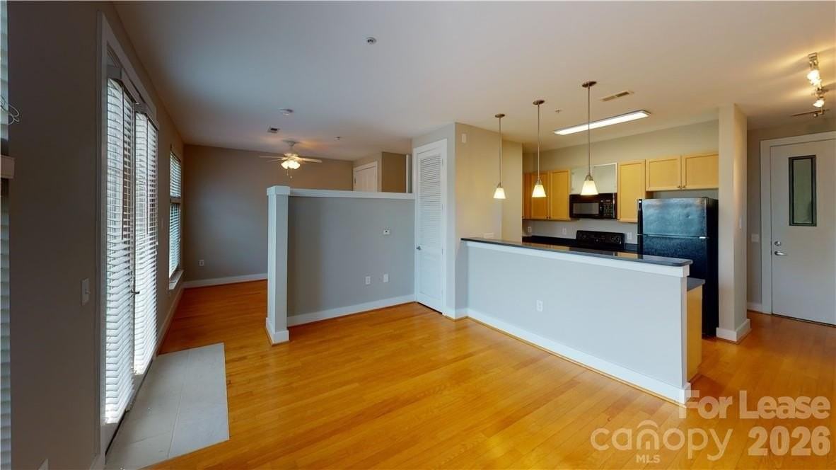 1101 W 1st St #419 - Photo 6 of 22