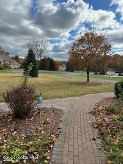 209 Samuel Ct - Photo 4 of 50