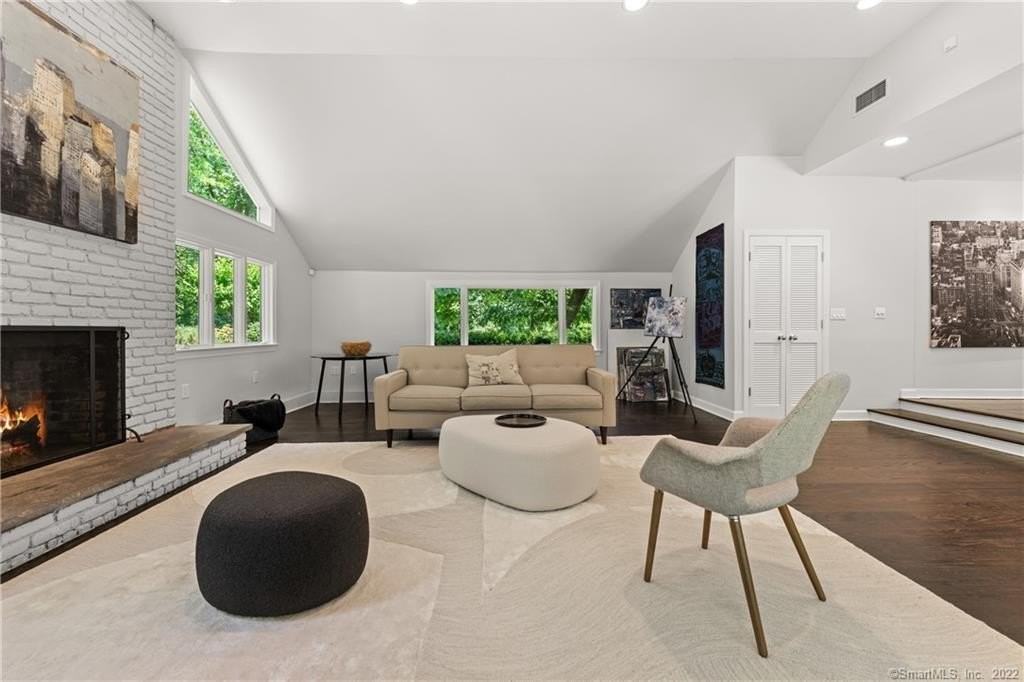 117 Tobys Ln - Photo 6 of 31