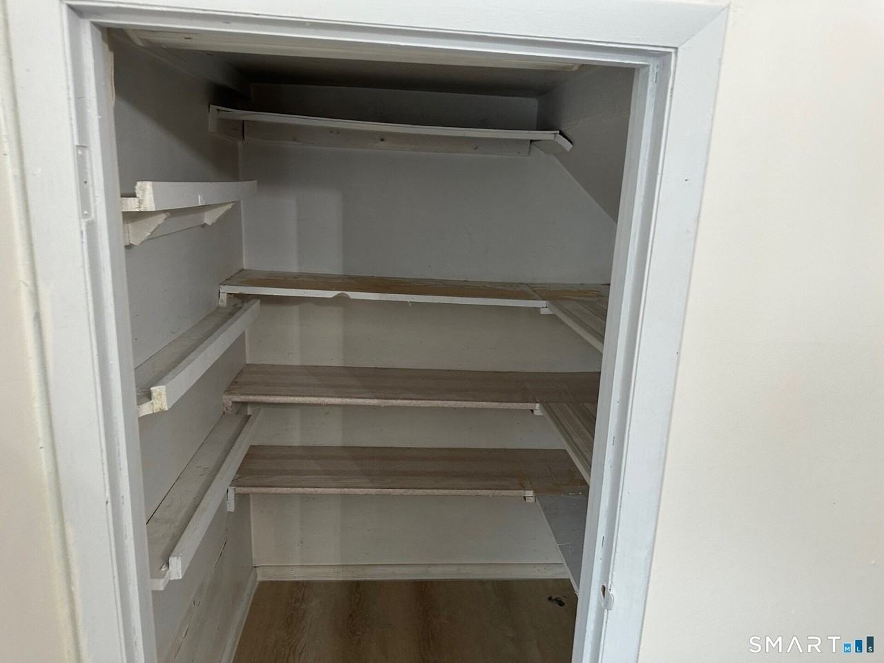 287 East Rd - Photo 6 of 17