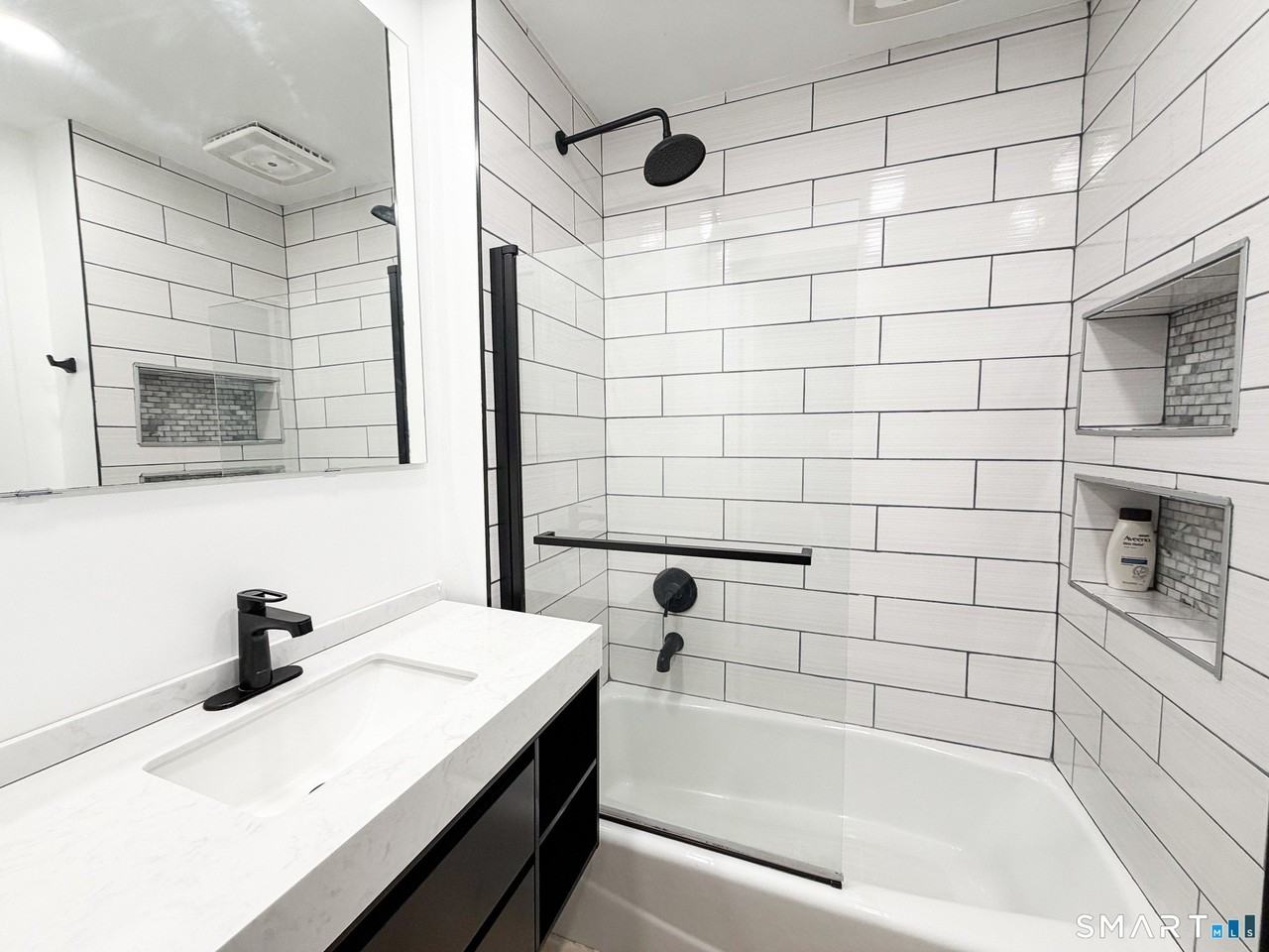 23 Wiklund Ave - Photo 6 of 15