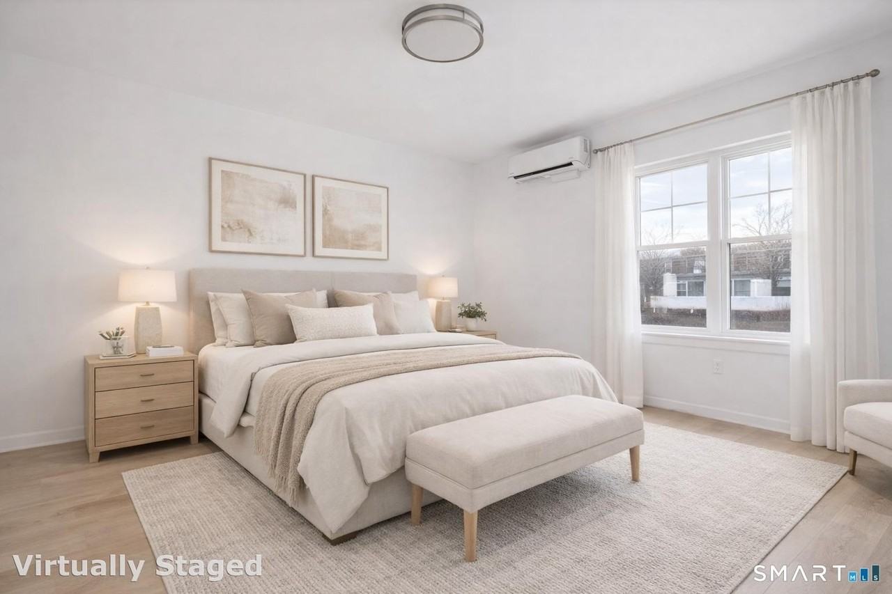 27 Village Rd Unit E - Photo 2 of 14