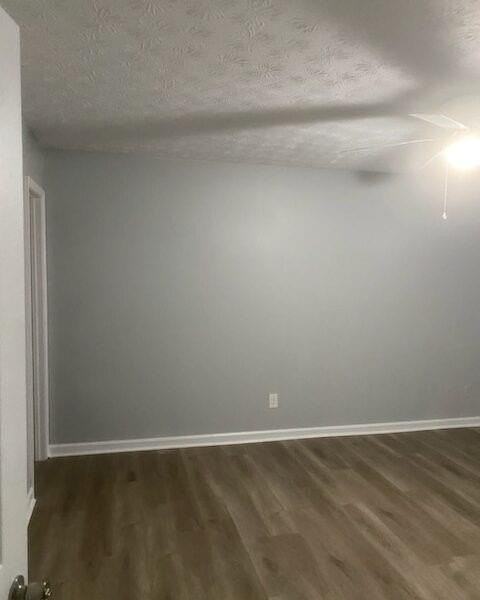 1136 Summer Brook Rd - Photo 6 of 11