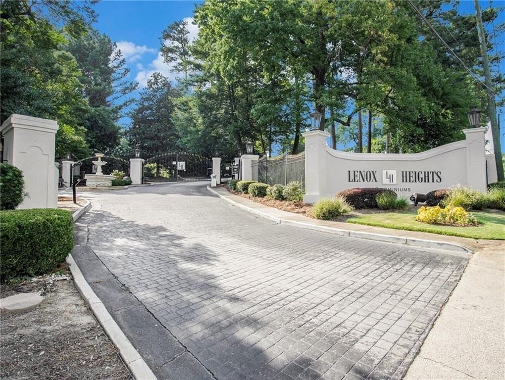 3307 Pine Heights Dr Ne - Photo 3 of 32