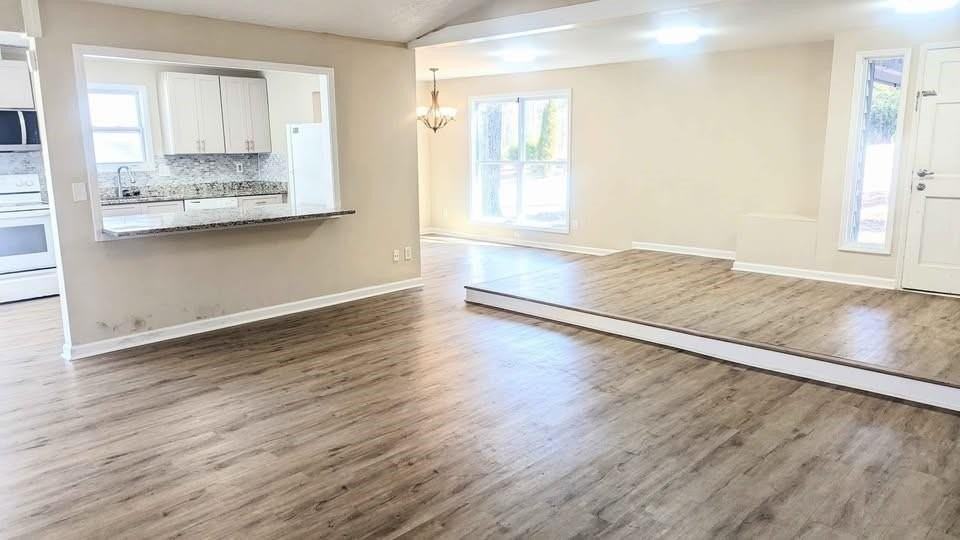 1297 Herrington Rd - Photo 6 of 15