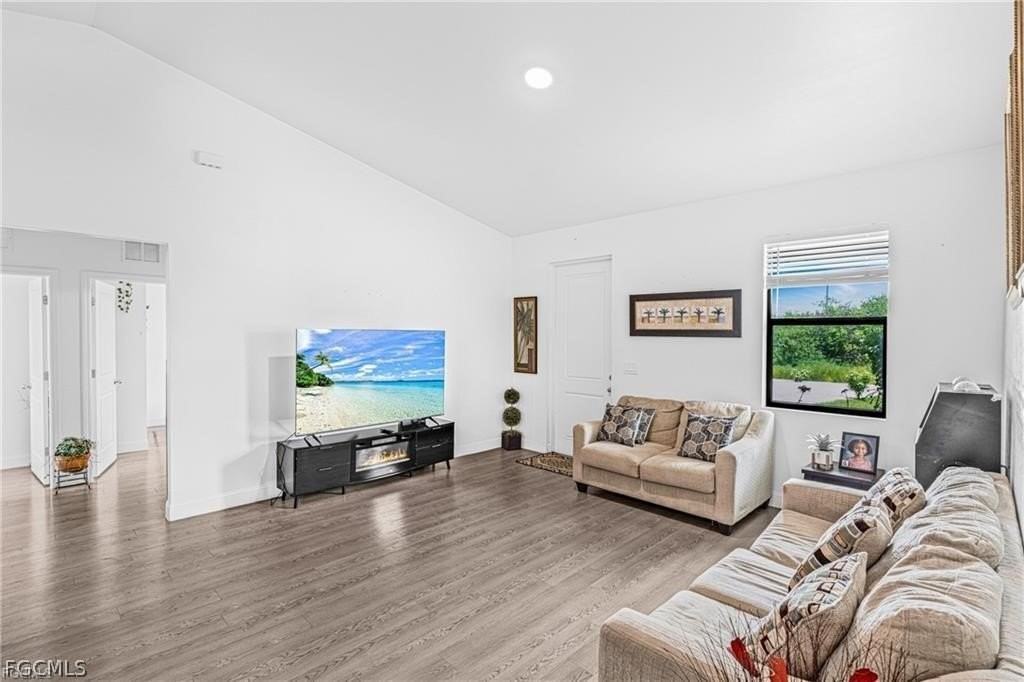 9012 S Indio Ct - Photo 7 of 22