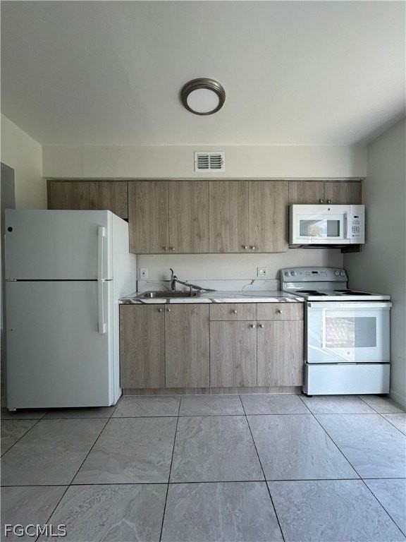 3754 Lora St Apt 1 - Photo 6 of 16