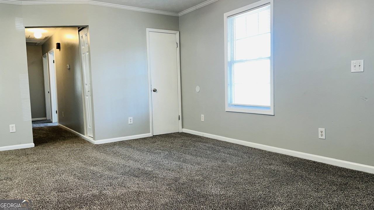 1156 New Hutchinson Mill Rd - Photo 4 of 19