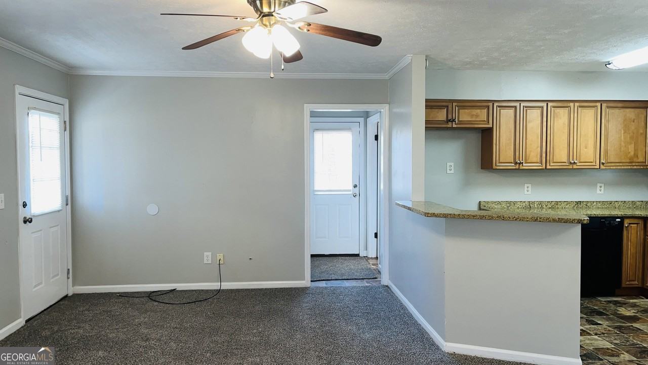 1156 New Hutchinson Mill Rd - Photo 5 of 19