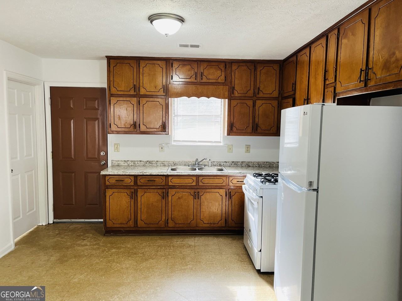 814 E Tinsley St Unit 814 - Photo 5 of 13