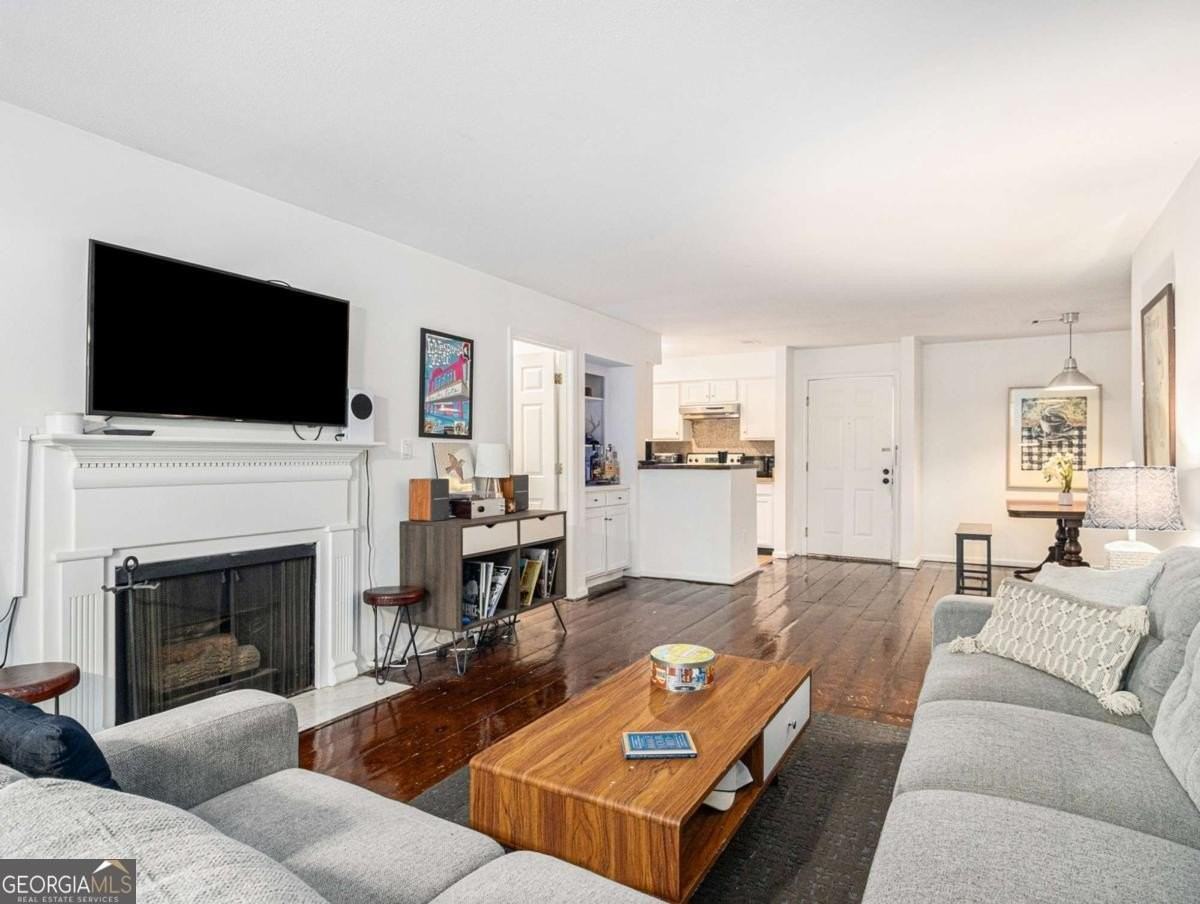 3307 Pine Heights Dr Ne - Photo 6 of 26