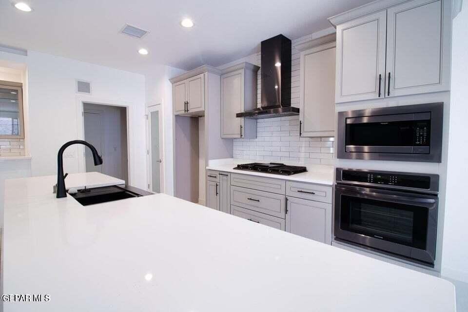 1723 Eased St - Photo 2 of 23