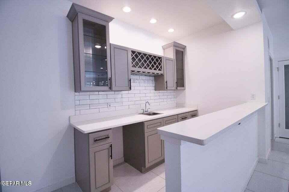 1723 Eased St - Photo 3 of 23