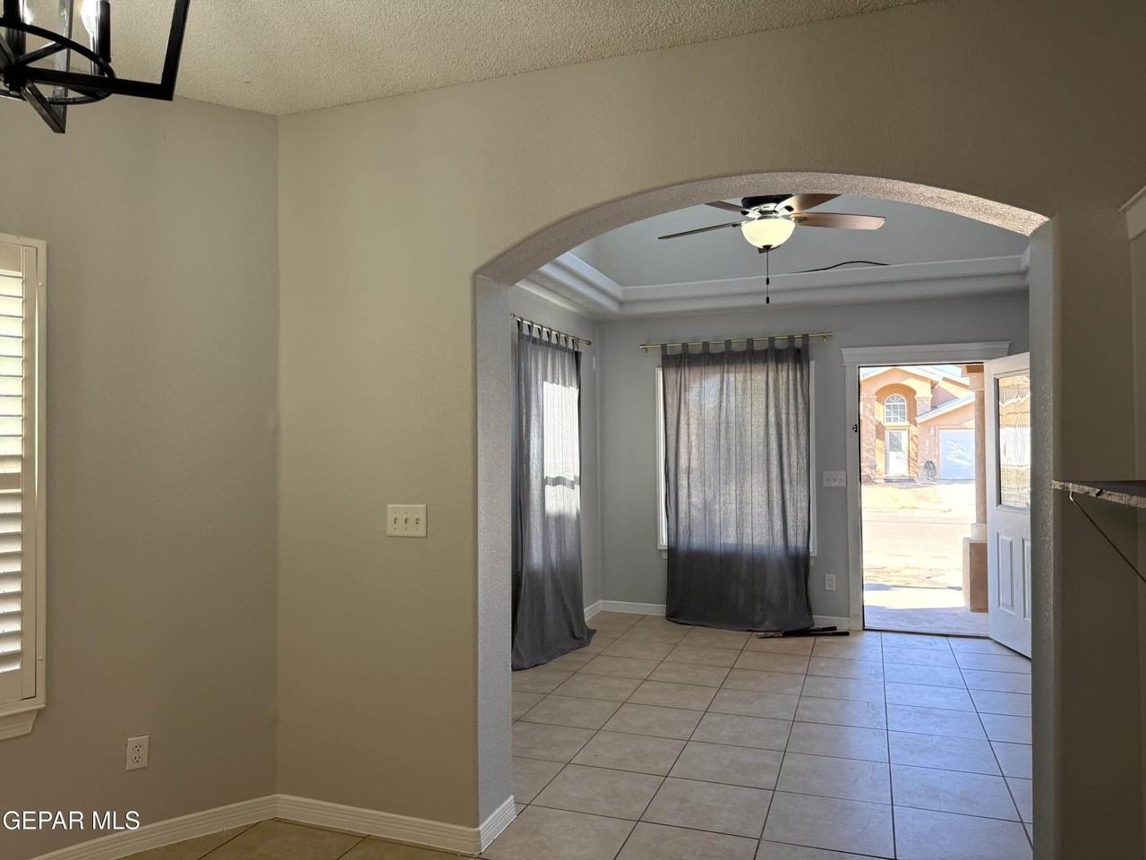 5448 Ignacio Frias Dr - Photo 6 of 31