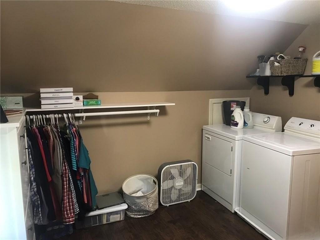 1904 Holly Ave - Photo 6 of 8