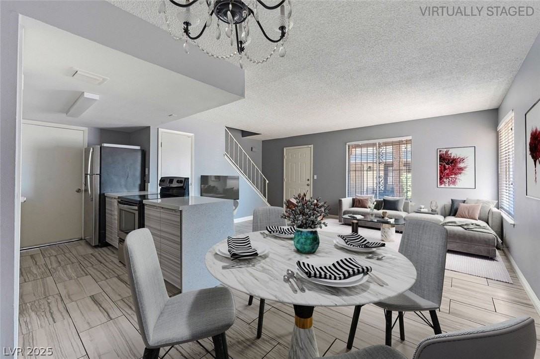 1372 Lorilyn Ave #3 - Photo 5 of 26