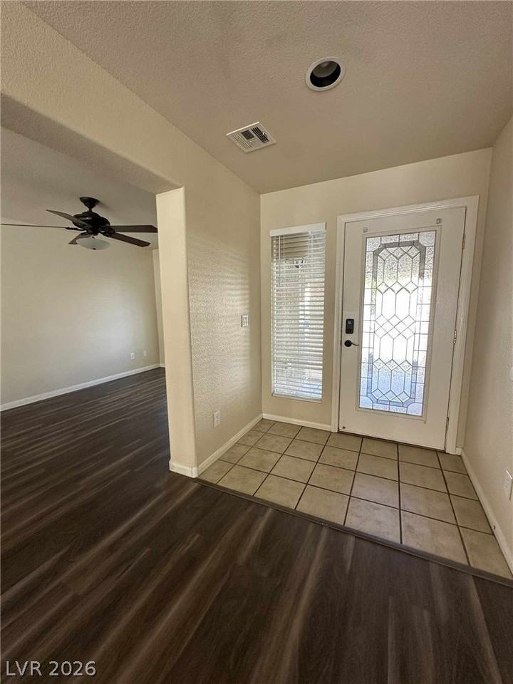 10679 Timber Stand St - Photo 3 of 50