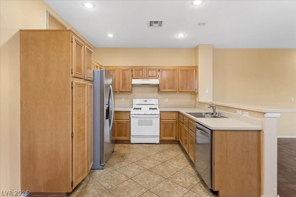 4518 Turkey Ridge Ct - Photo 5 of 19