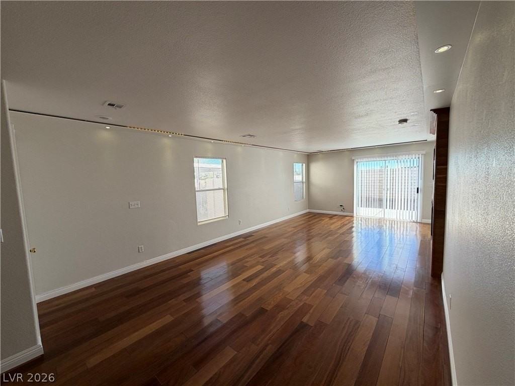 8817 Shady Pines Dr - Photo 3 of 22