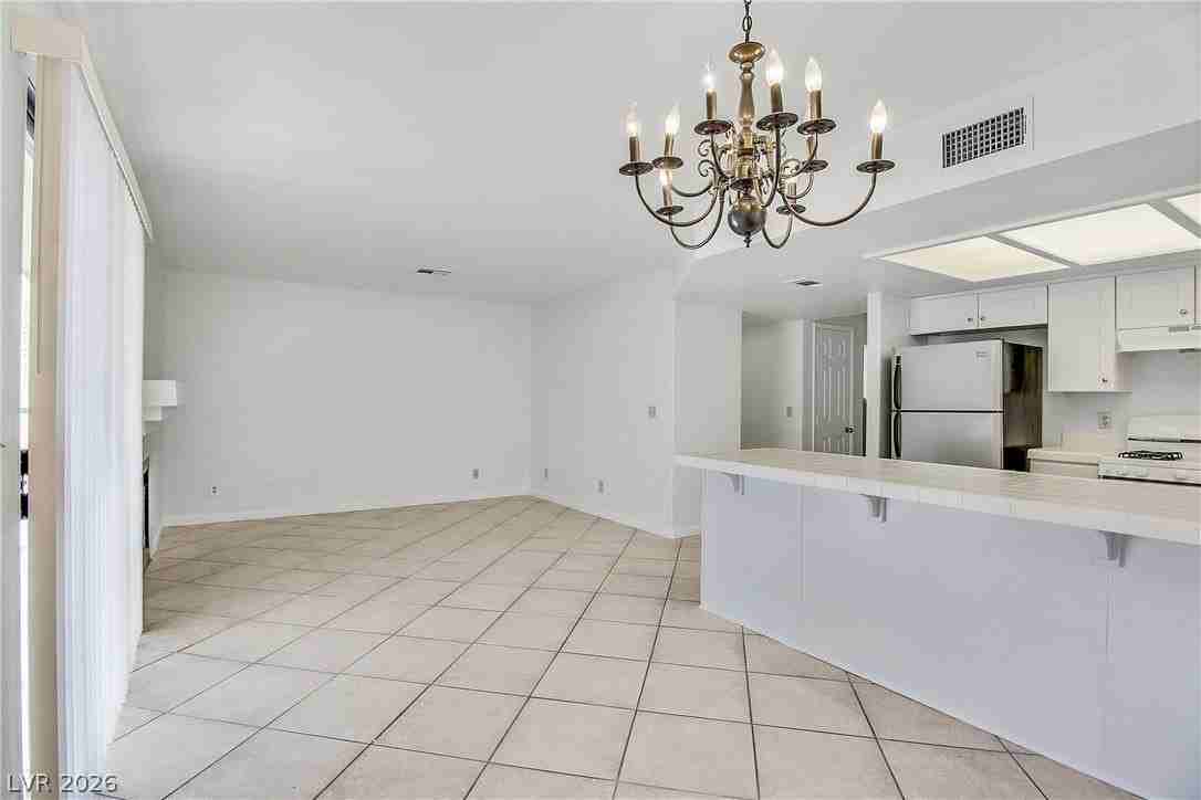 2329 Chatfield Dr - Photo 7 of 26