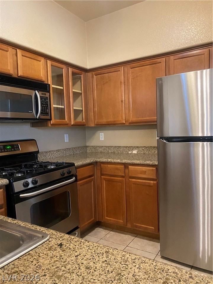 10233 King Henry Ave #101 - Photo 6 of 40