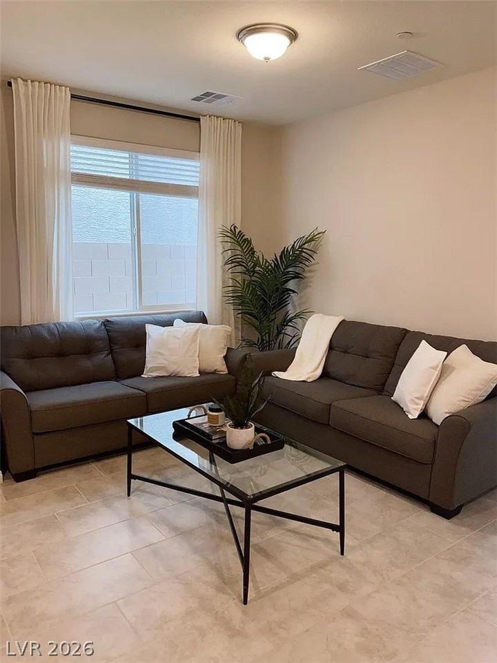 4062 Landriano Ave - Photo 3 of 10