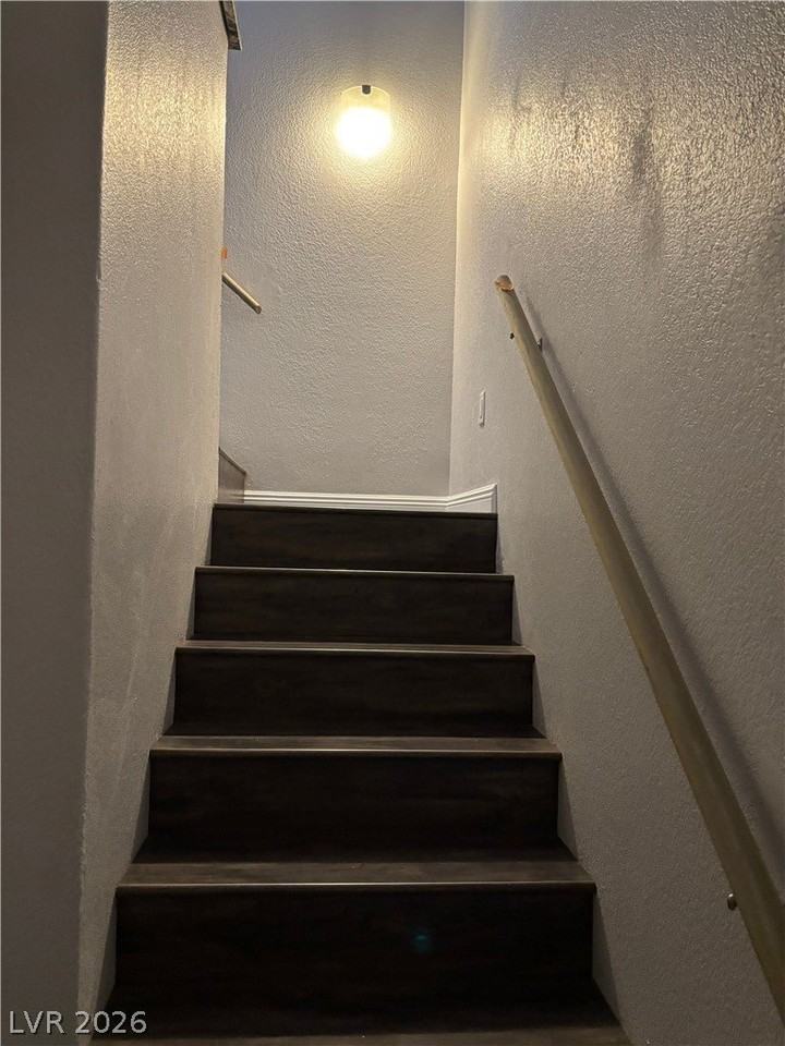 90 Dow Jones St #1 - Photo 3 of 9